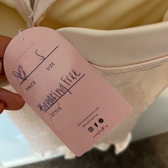 Light Pink Mini Dress (Smocking) - Picture 3 of 3